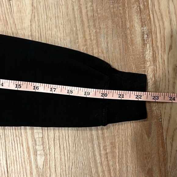 Portland Sweatshirt | Portland Classic Crewneck Sweatshirt XS - Picture 5 of 6